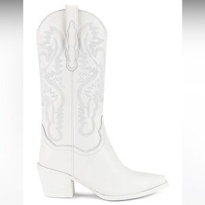 Jeffrey Campbell Dagget Boot in white combo size 9